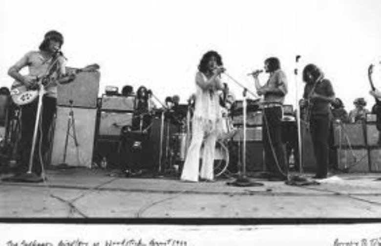 Woodstock Festival 1969-iocero-2013-04-26-13-03-12-Woodstock lineup-7.JAirplane